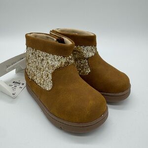 Carters Brown Tan Gold Glitter Sparkly Kids girls Boots NEW Sz 6